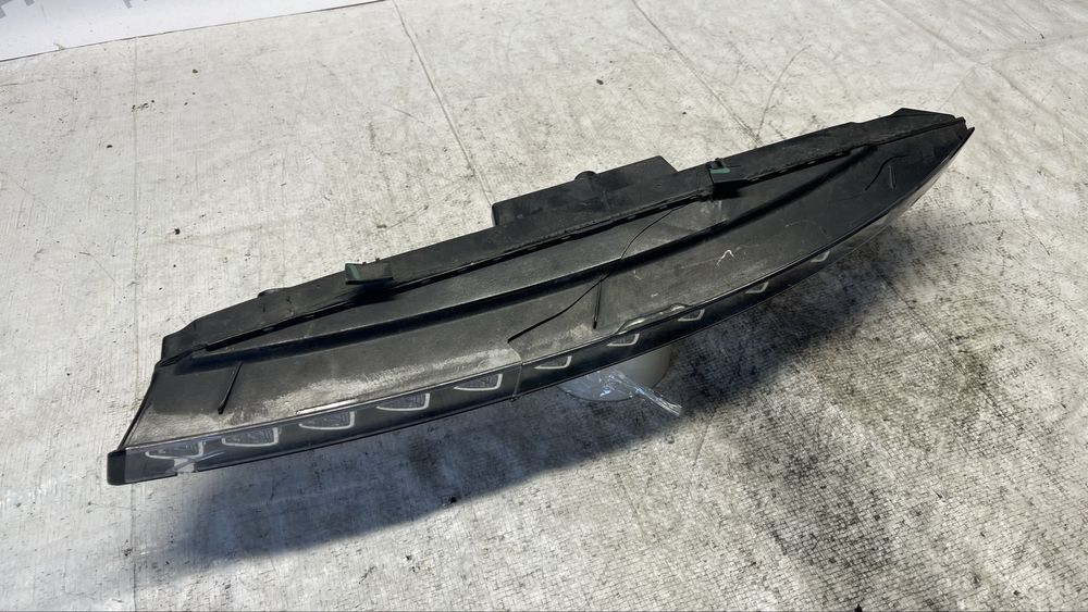 Audi Q7 10- десен и ляв халоген