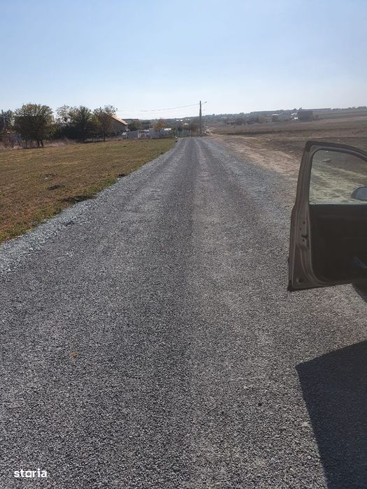 Teren intravilan de vânzare, 2560 mp