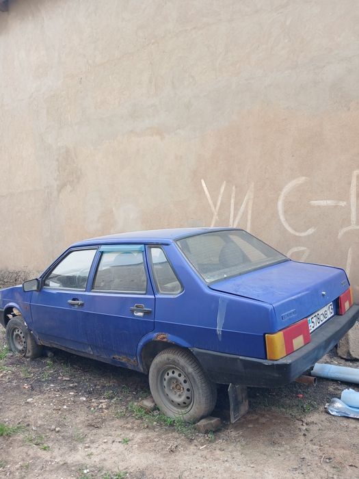 Лада 99, кок тусты