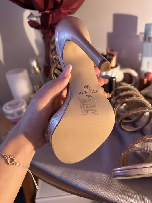 Sandale Cu Toc Subțire și Cristale Roze Șampanie Vanilla Days 34