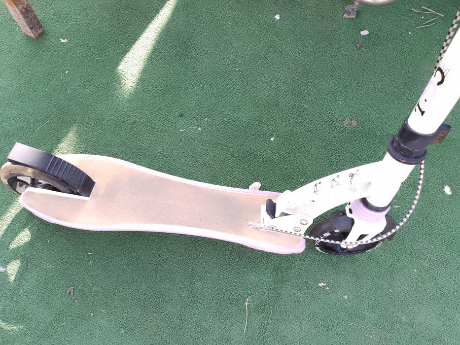 Тротинетка за момиче