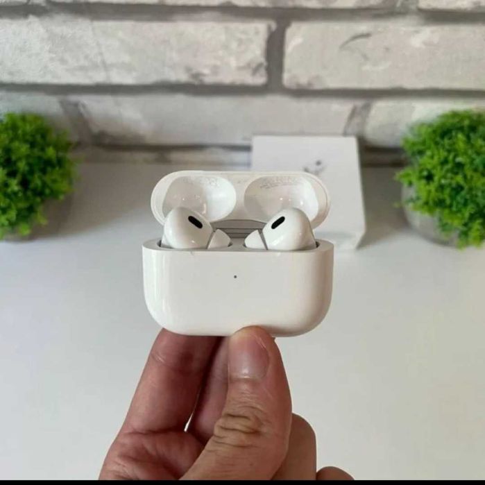 Продаю AirPods Pro USB-C разъемом.