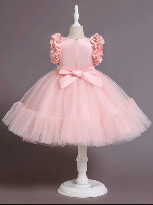 Платье нарядное  для девочки