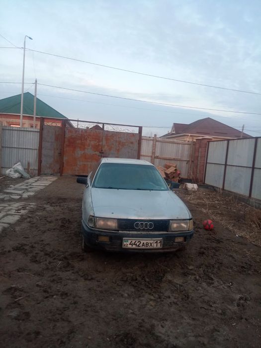 Ауди 80 обьем 1,8 1990 г.в.