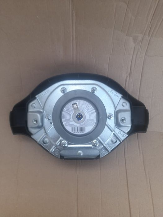 Vînd volan logan 2008*