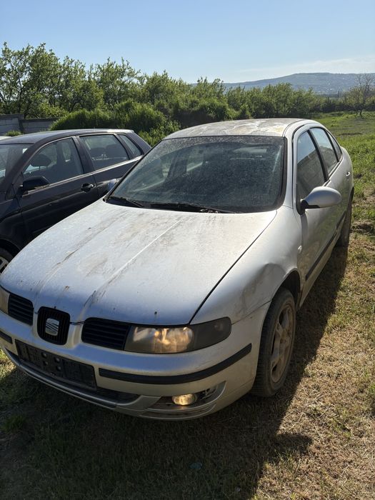 Dezmembrez Seat Toledo 1.6 benzina an 2003