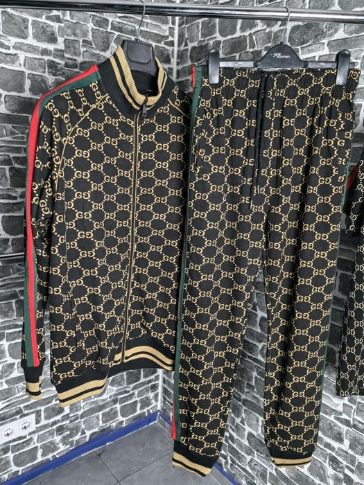 Мъжки екип високо качество