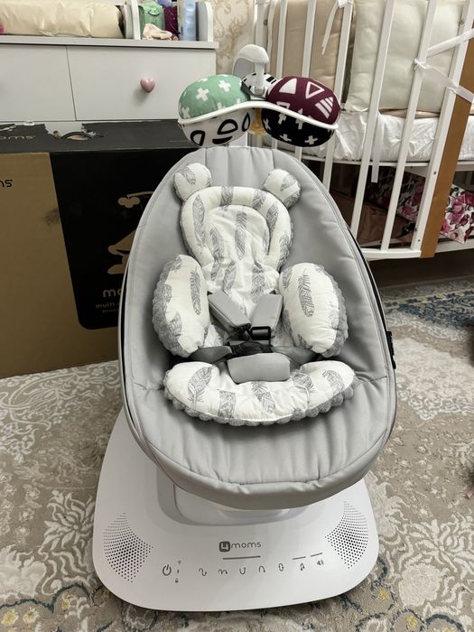 4 MOMS Mamaroo 5