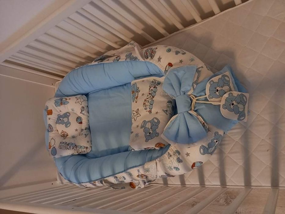 Set babynest (set babynest cu pernuta,paturica,salteluta interioara)