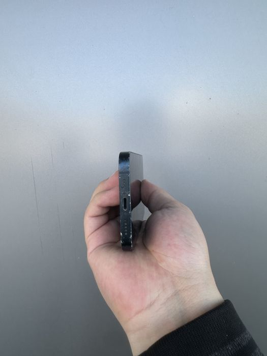 Iphone 13  Акб 86%