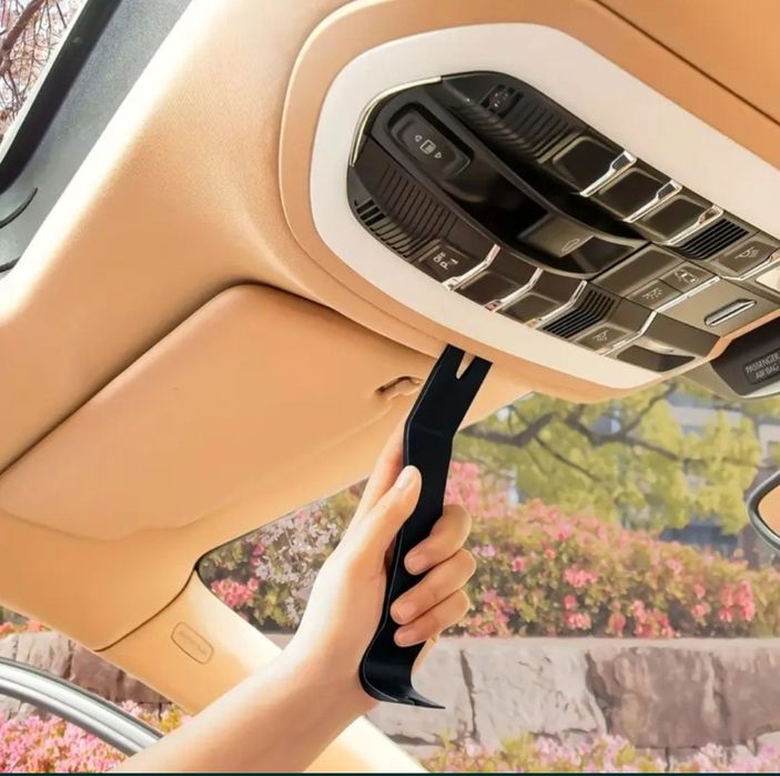 Set ustensile demontat electronice , demontat interior auto plafoniera