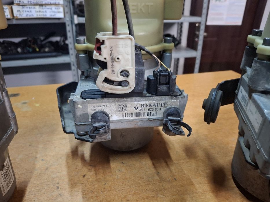 Pompă servo direcție Dacia Renault E5