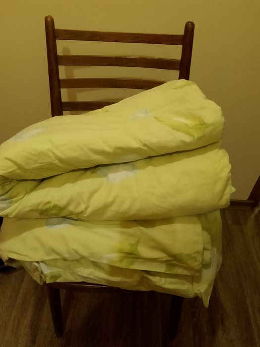 Одеяла    подушки   матрасы  карпешка