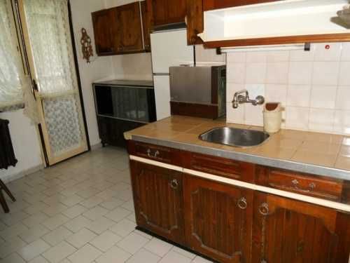 Дава се под наем Тристаен апартамент в София, Люлин 7 - 90 кв.м за 400 € - Снимка #3