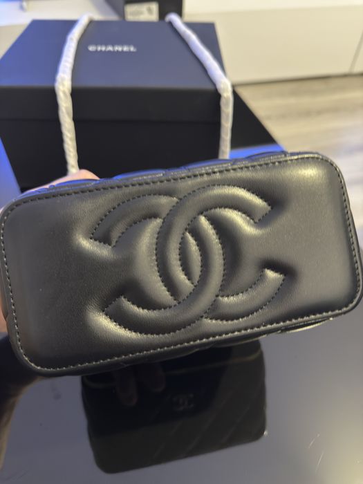 Geanta Chanel Vanity Case - disponibila in stock