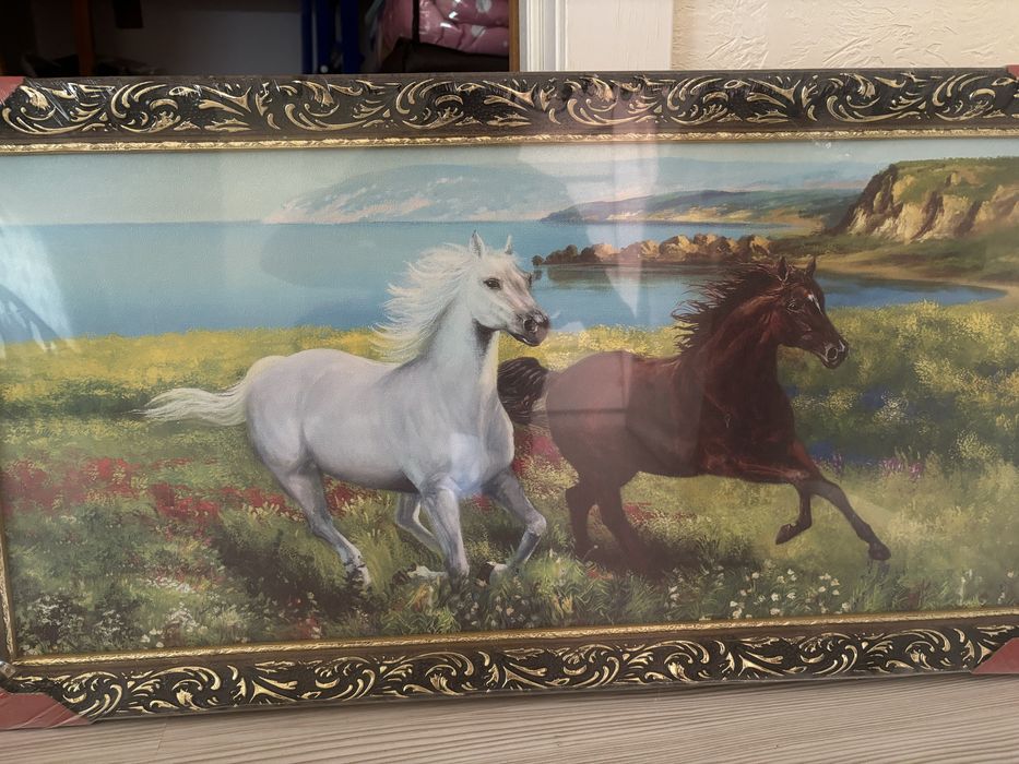 картины в рамках