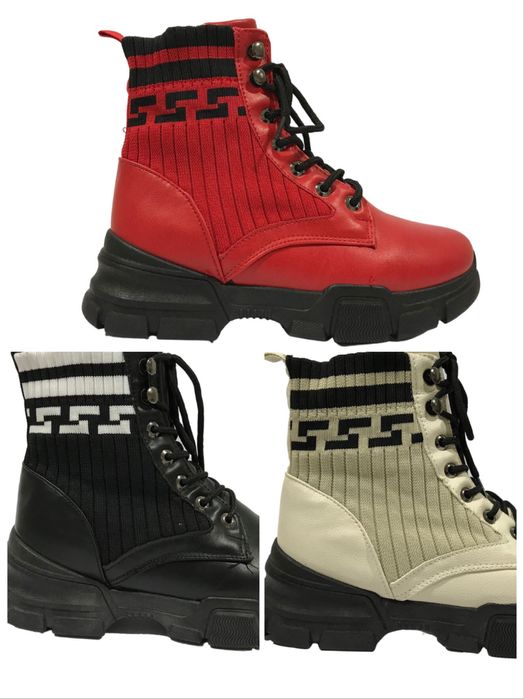 Дамски зимни боти в бяло,черно и червено/J42