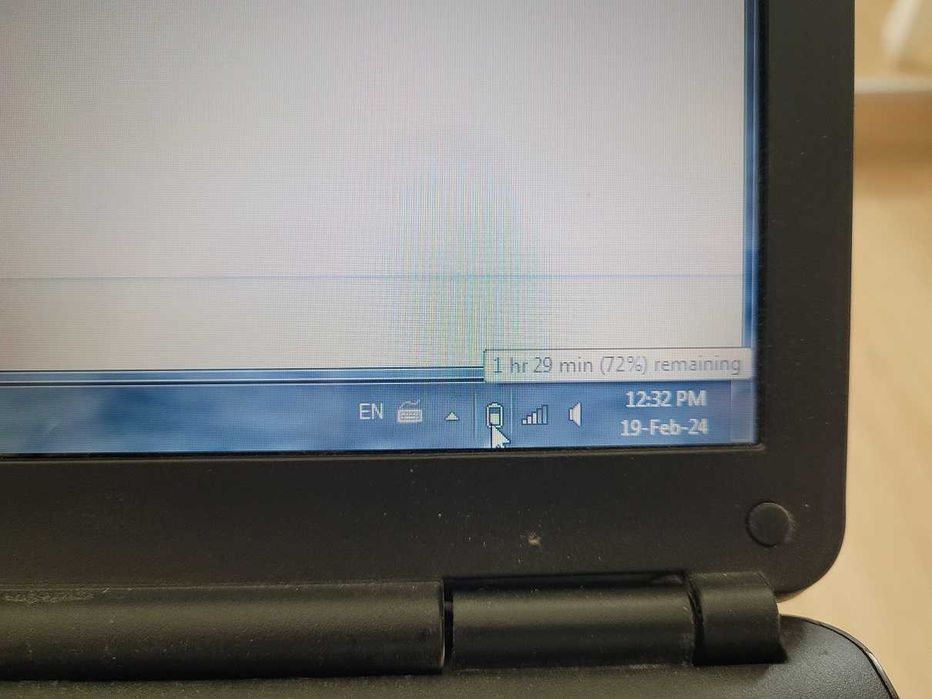 Продавам лаптоп Toshiba Satellite L300