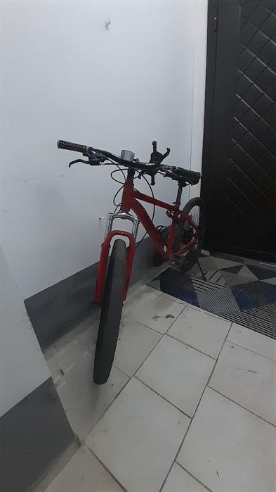 Продаю велосипед иделаьном состояние