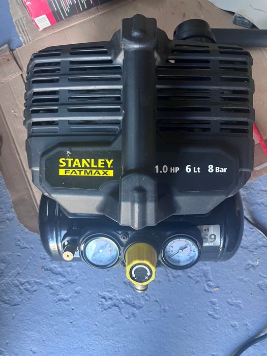 Compresor Stanley Fatmax Silent