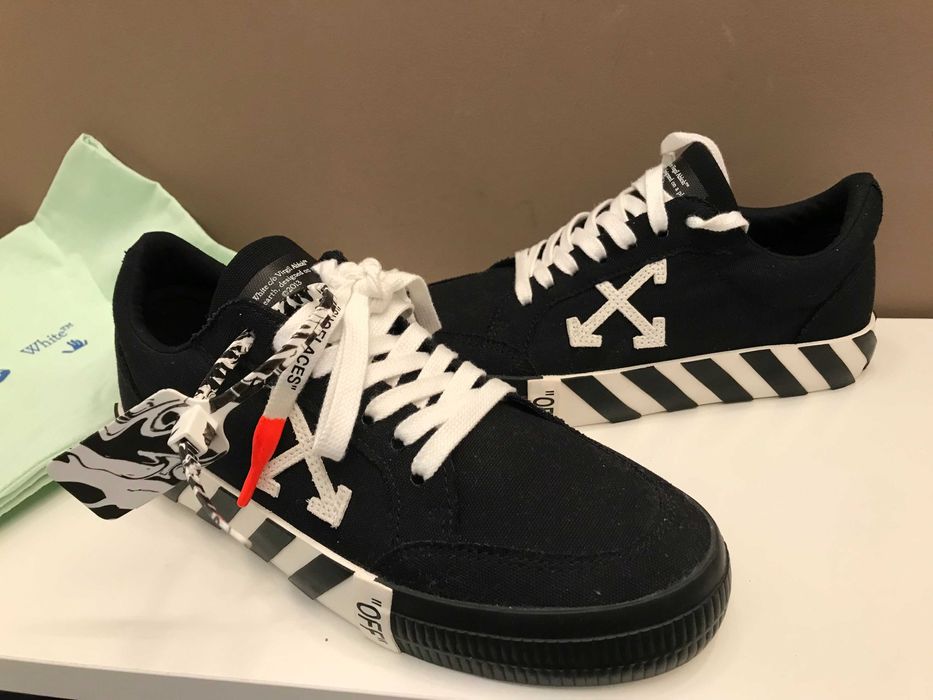 Off-White sneakers 40, originali, full box, retail 525 euro