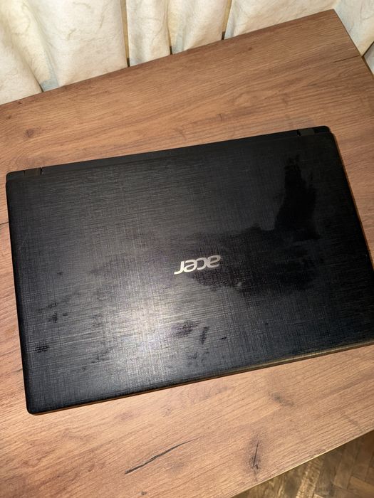 Vand laptop Acer