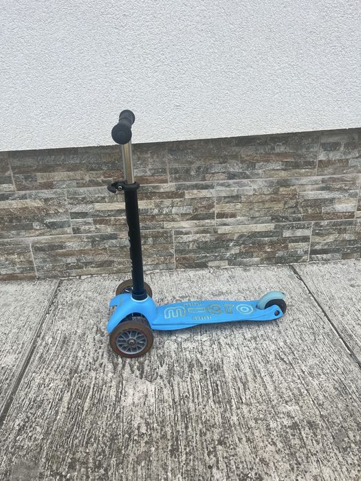 Trotineta Micro Mini2Go Deluxe