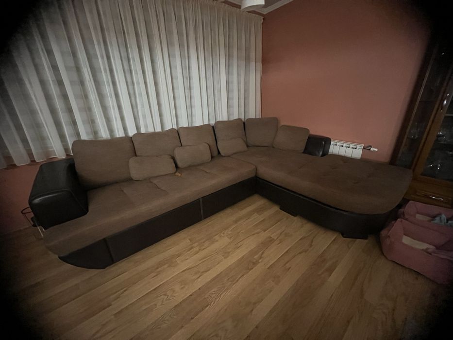 Ъглов диван за хол с механизъм