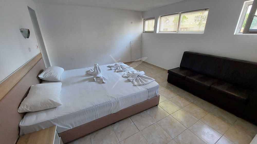 Продава се Двустаен апартамент в Поморие - 65 кв.м за 939 €/кв.м - Снимка #4