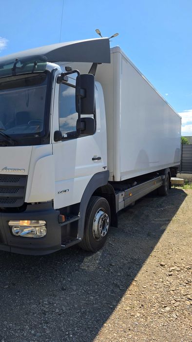 Mercedes Benz Atego 2015 300CP