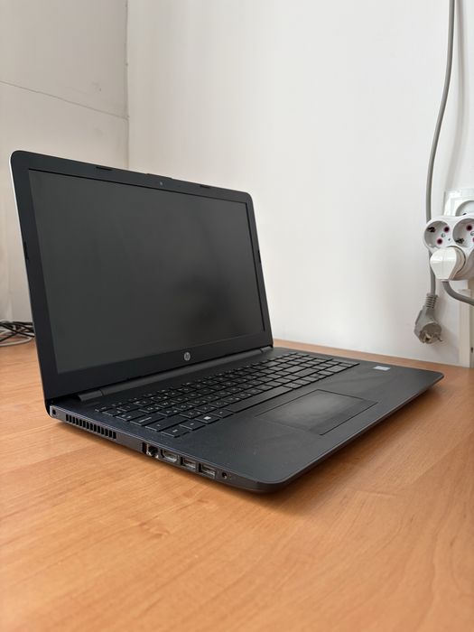 Продам ноутбук HP Laptop 15-bs0xx