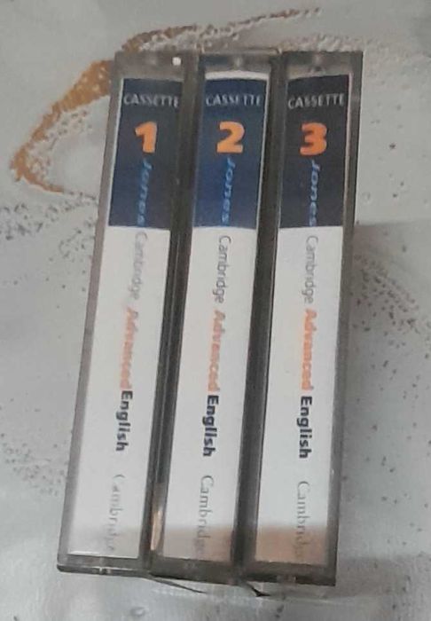 Аудио касети , за напреднал Английски от Кембридж