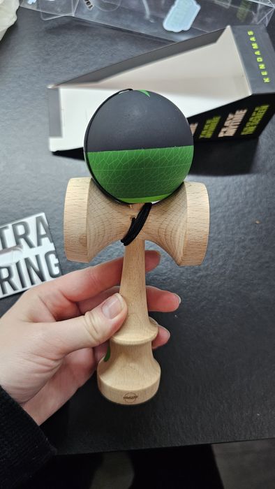 Kendama Sweets Global Flat Rate Shipping /
SWEETS LAB V38 - XBALL