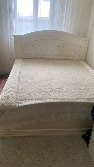 Продам кровать и манеж