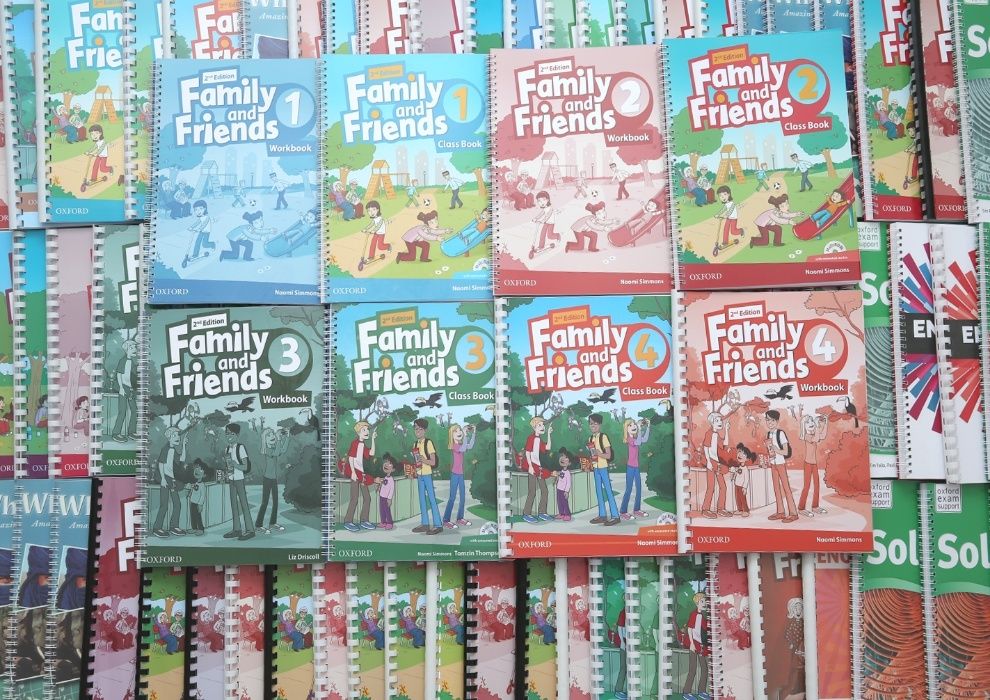 Fly High, English file, Family and friends, Round Up,Headway,Solutions