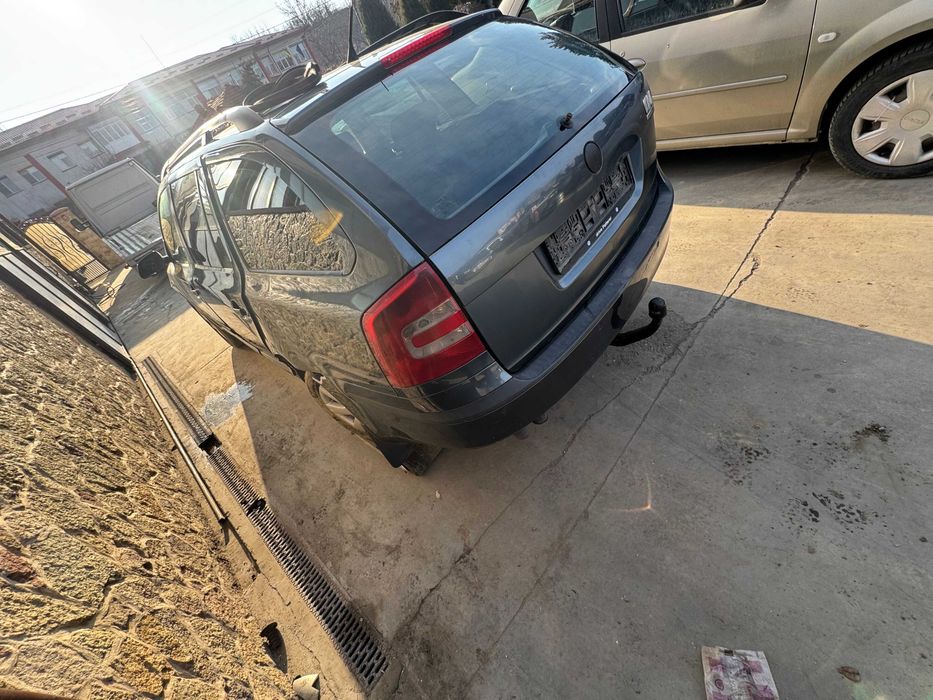 Dezmembram Skoda Octavia 2 1,9 BLS break 4x4