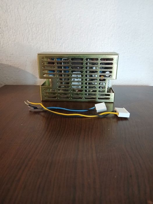 Vând sursă medicală în comutație  NFS40-7908 pentru aplicații HiTech