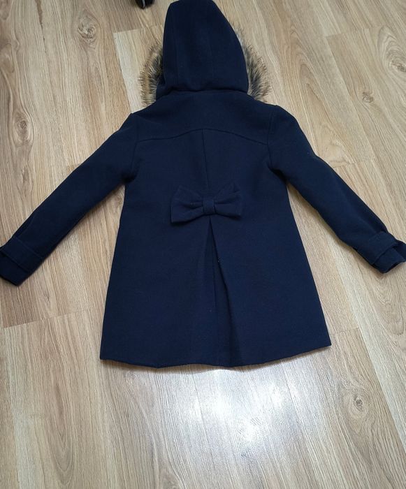 Палто за момиче като ново.