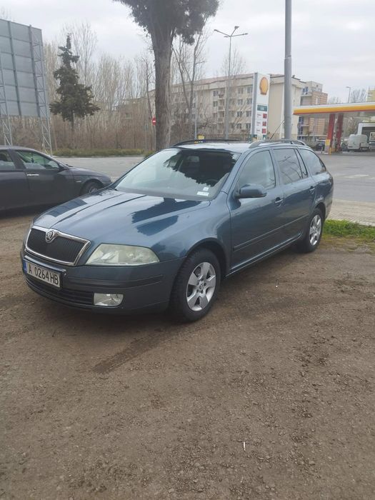 Шкода Октавия 2.0 TDI DSG