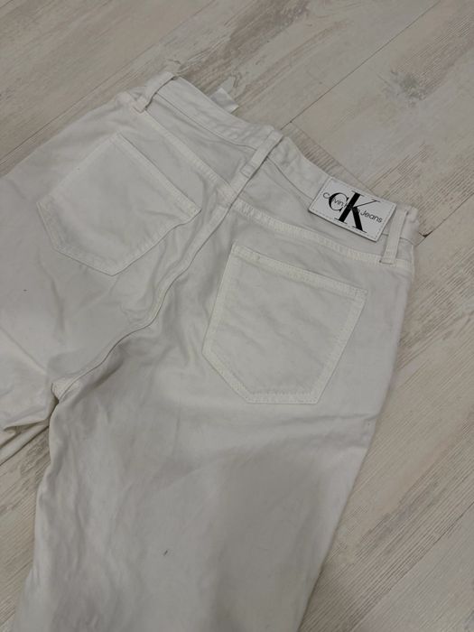 Дамски бели дънки Calvin Klein