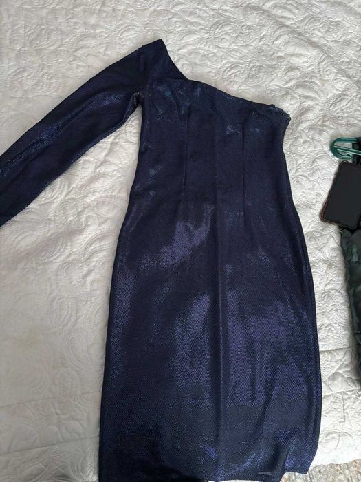 Платья по 2000 тенге