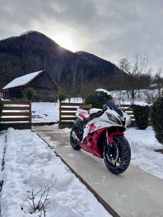 Yamaha R6 - 2007 RJ11