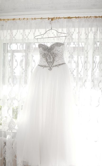 Продается свадебное платье