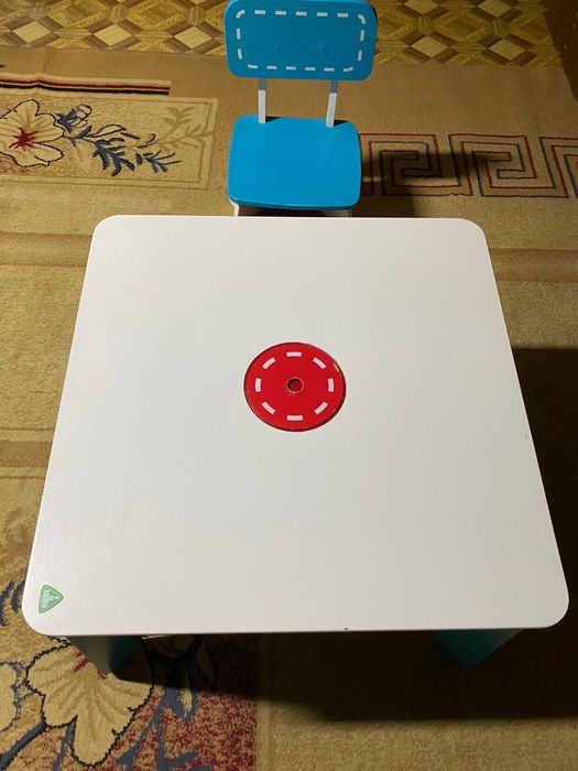 Продам Мебель состояние хорошее