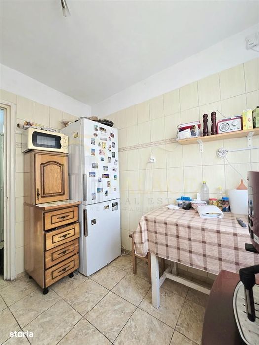 Apratament 3 camere || De vanzare || Teiul Doamnei ||
