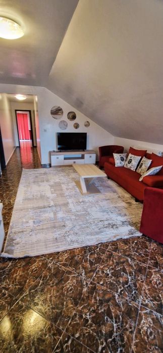 Apartament de închiriat