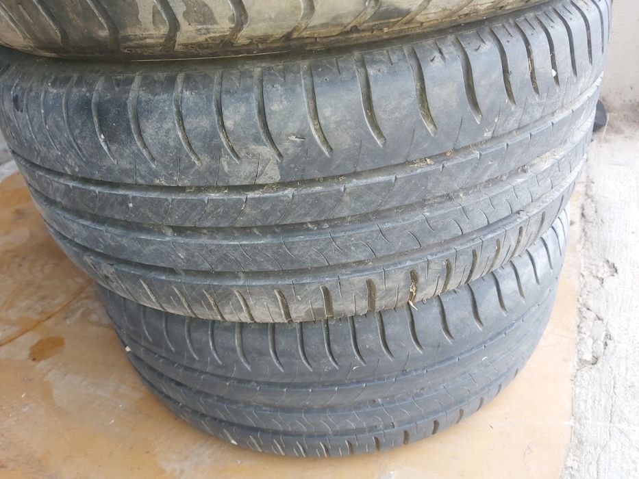 Летни гуми 195/50/15 цола