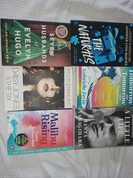 Книги на английски език