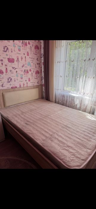 Продам двухспальную кровать