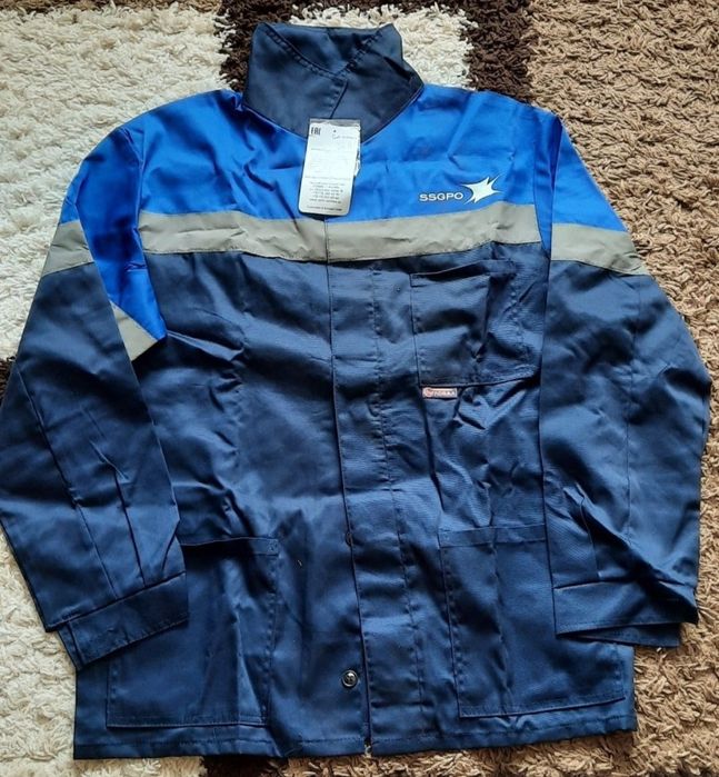 Плащ от непогоды.